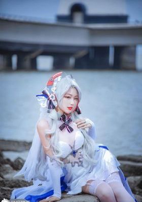 领居家的阿奈特小姐